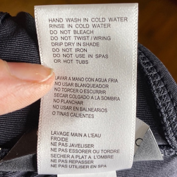 CARMEN MARC VALVO Twist Monokini Swimsuit High Neck Halter 1 Piece SIZE 14 Black - Picture 6 of 7